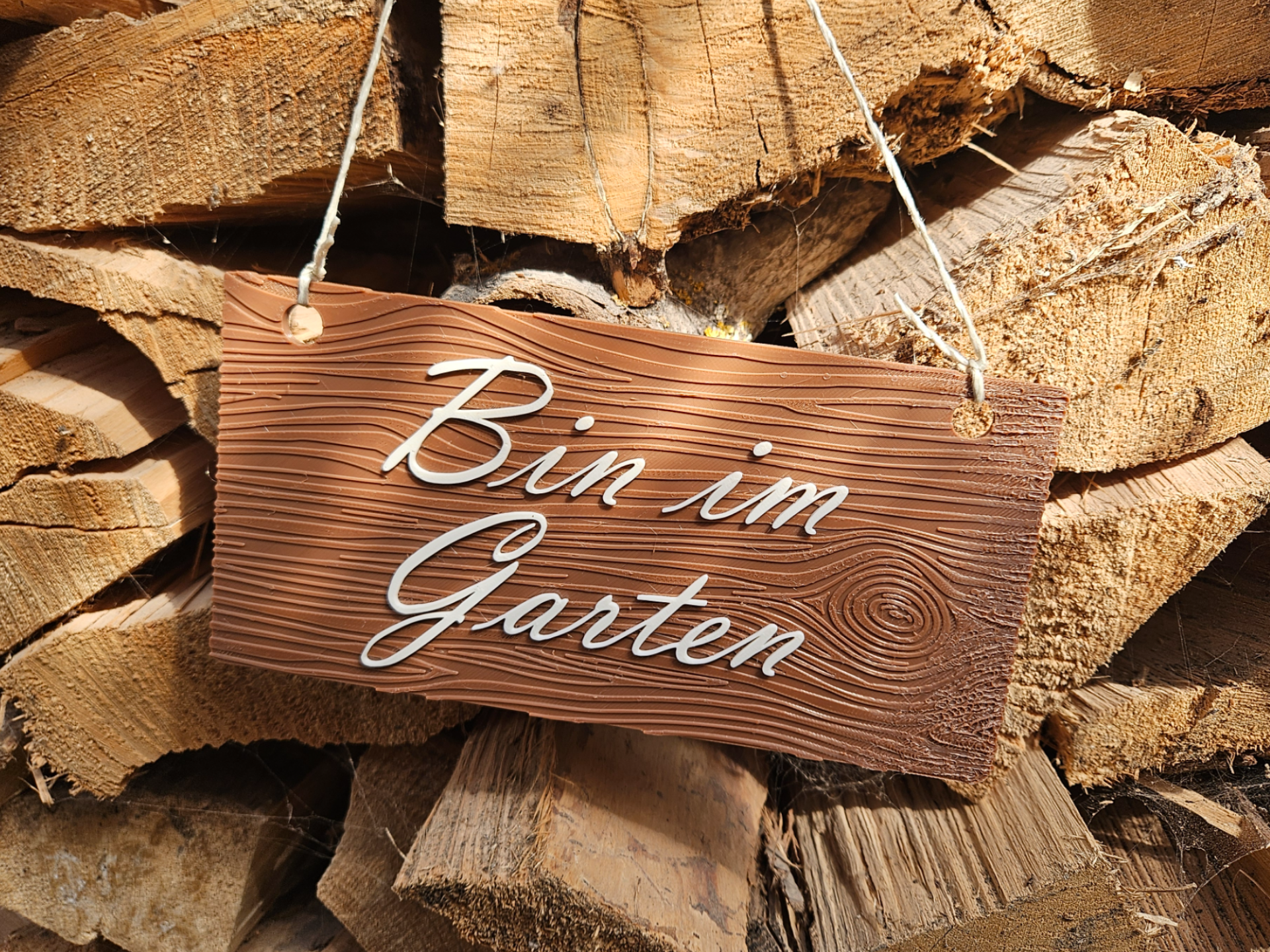 Schild Bin im Garten Holzoptik