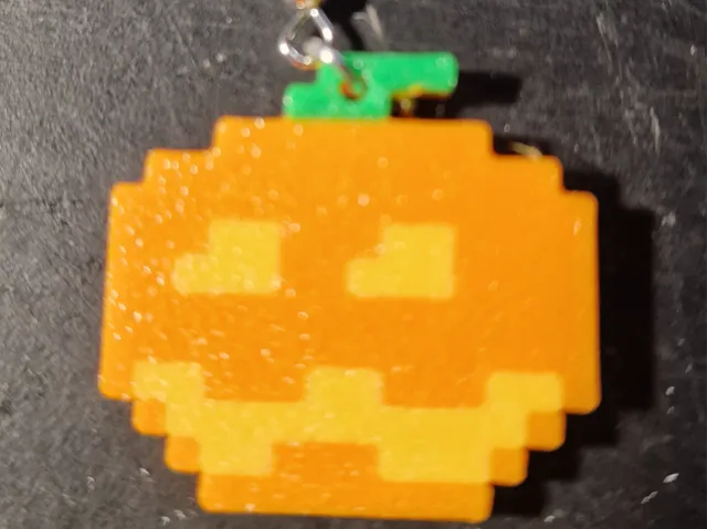 Pumpkin earrings/keyring
