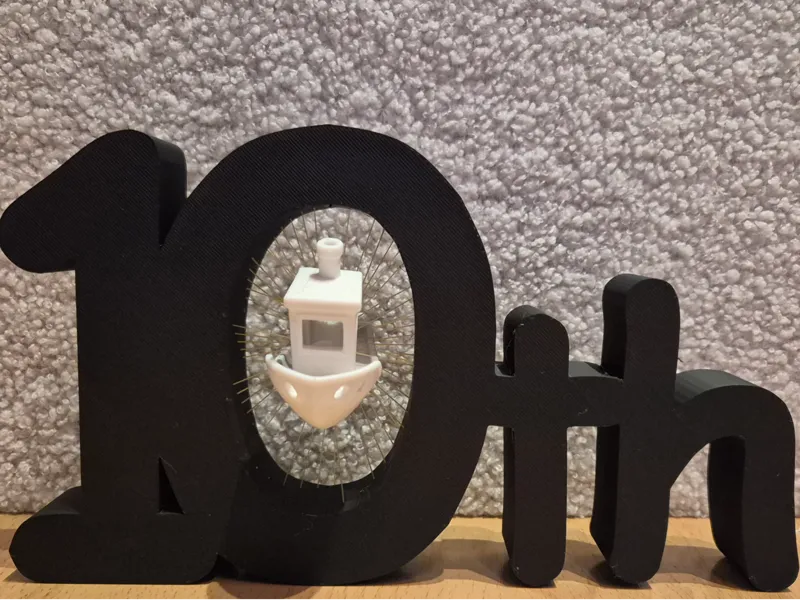 Benchy Suspended