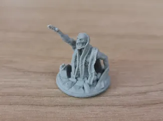 Zombie rise from grave DND 28mm