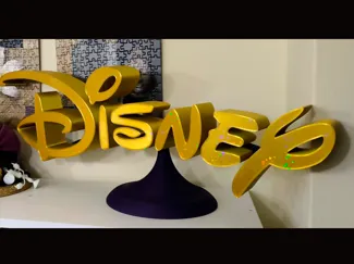 Cartel estilo Disney mágico flotante