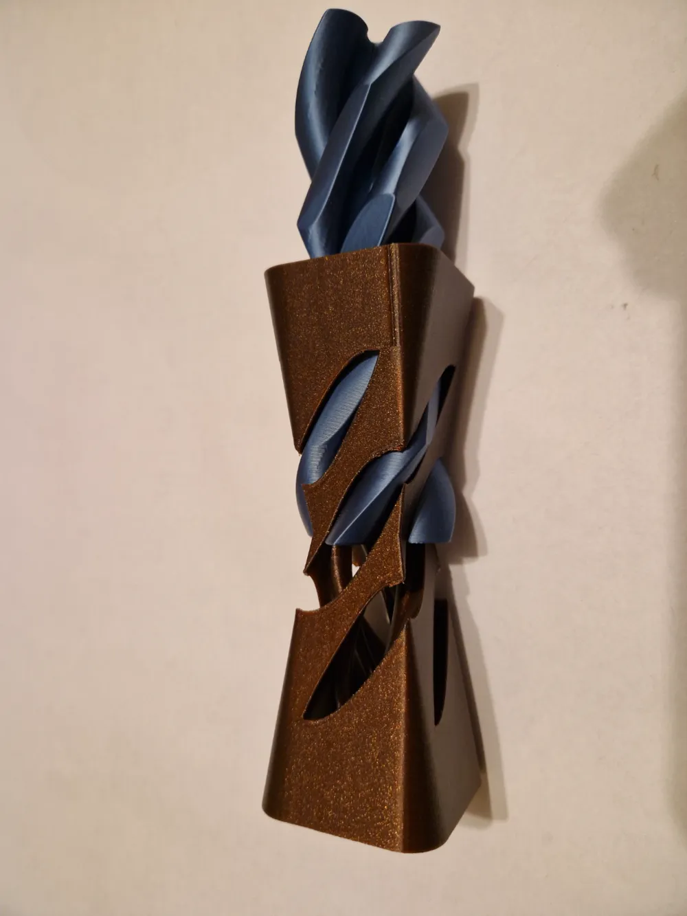 Spiral fidget toy / spiral fidget cone by Mlmajonez - MakerWorld