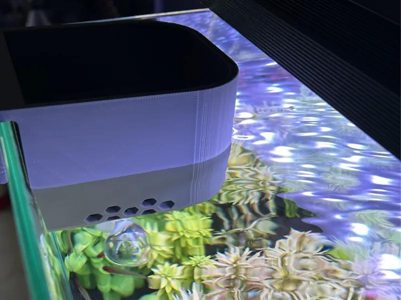 Aquarium Water Change Diffuser (Up to 7 mm Glass)