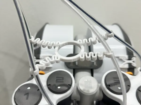 https://makerworld.bblmw.com/makerworld/model/USe3c3bdf673c202/design/2025-12-30_9a6ad65087e708.jpg