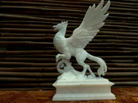Statue de Pégase à tête d'oiseau — photo 3