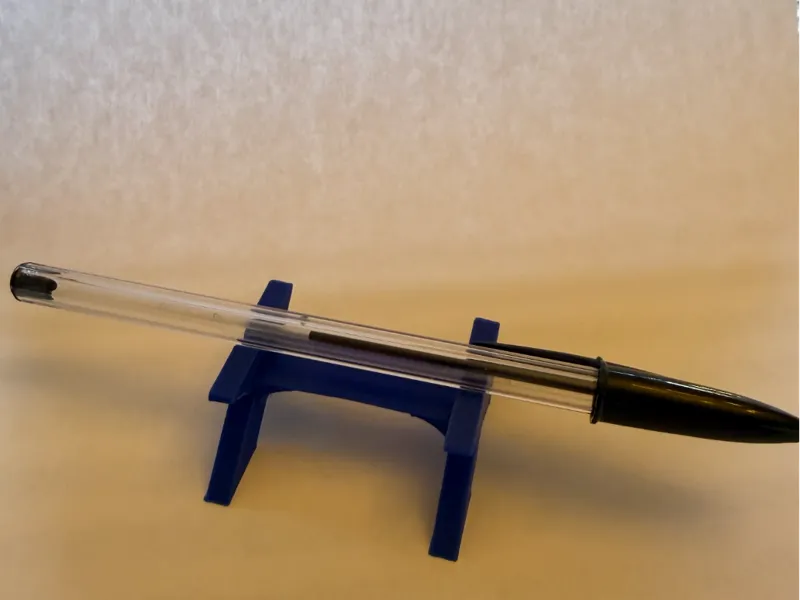 Pen holder (READ DESCRIPTION)