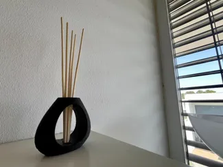 Scent Stick Minimalist Stand