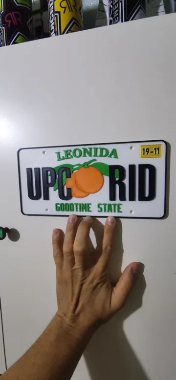 Modelo para impresión 3D: GTA 6 License Plate Customizable Leonida Vice City — vista de referencia 4