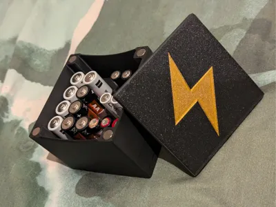 AA + AAA Battery Box With Magnetic Lid