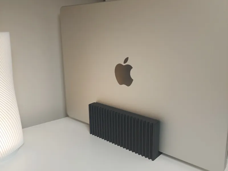 MacBook Stand