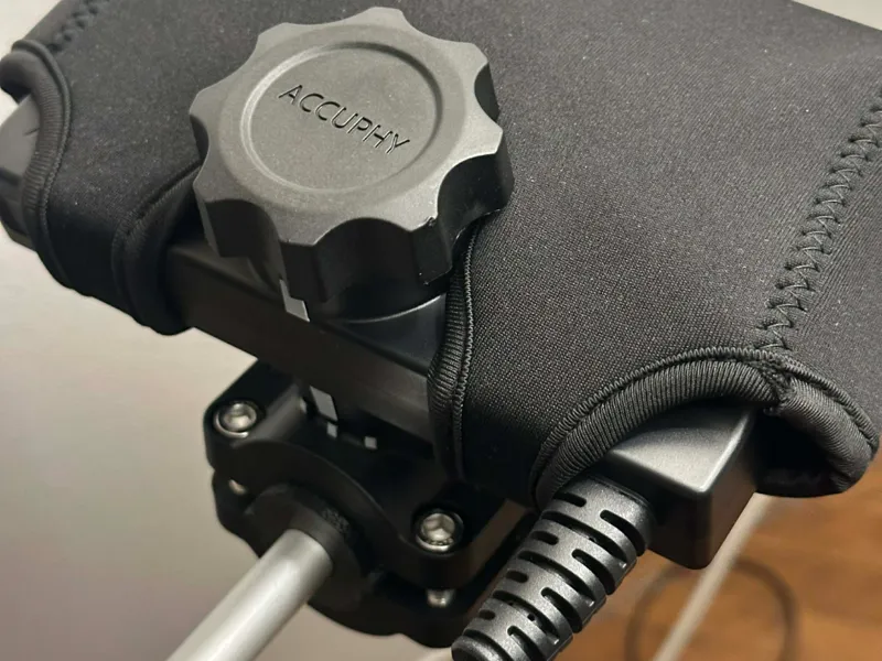 Adjustable Live sonar Transducer pole mount 