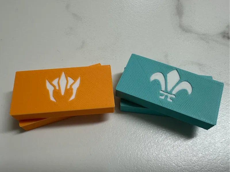 Emerald skulls 7-8th player betting tokens