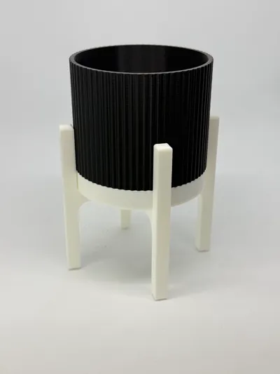 Ribbed Planter with Stand and Drip Tray by Layer Works - MakerWorld