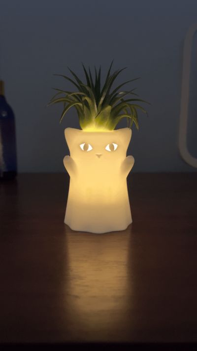 Ghost Cat Tea Light / Air Plant Holder