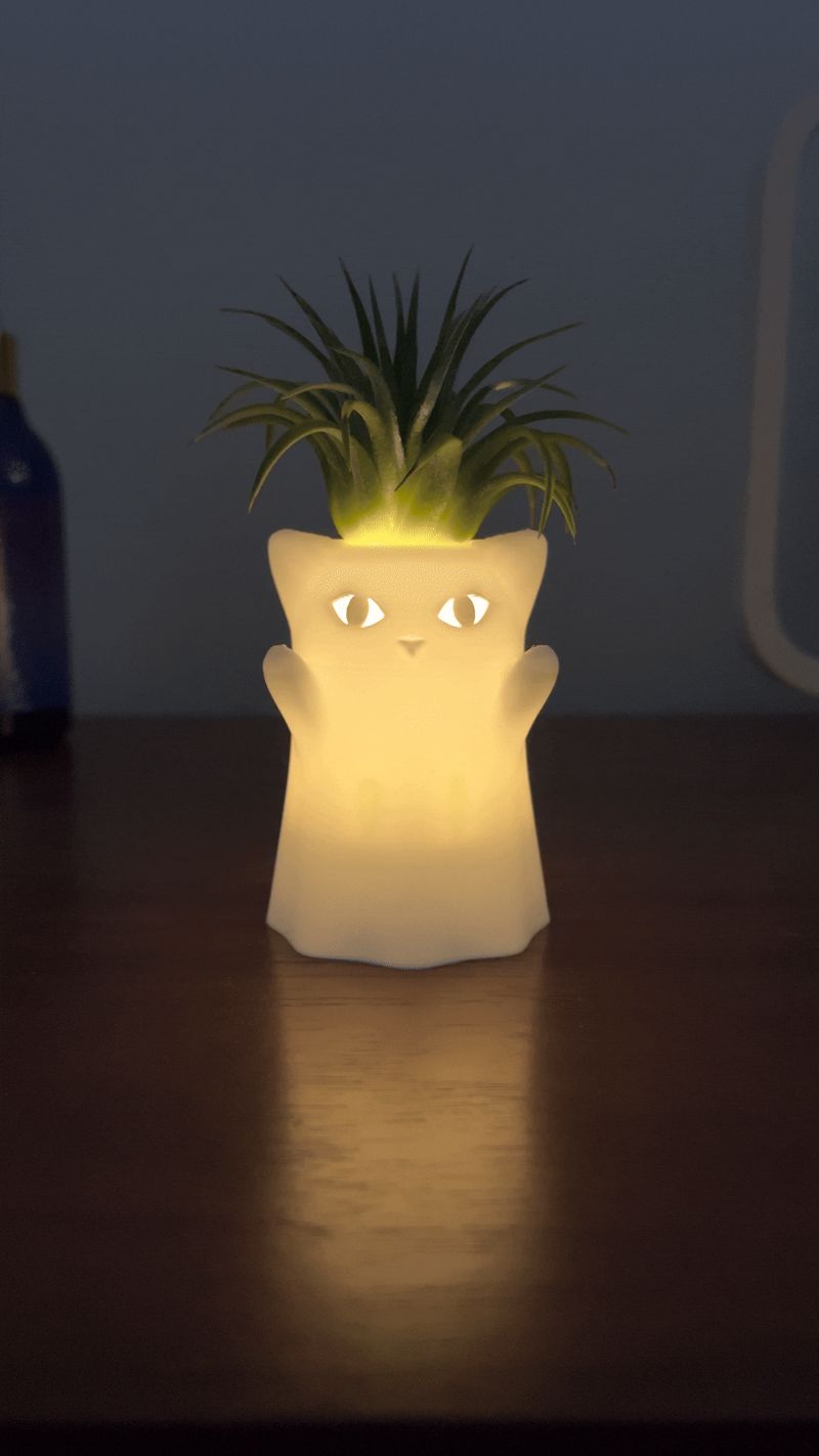 Ghost Cat Tea Light / Air Plant Holder