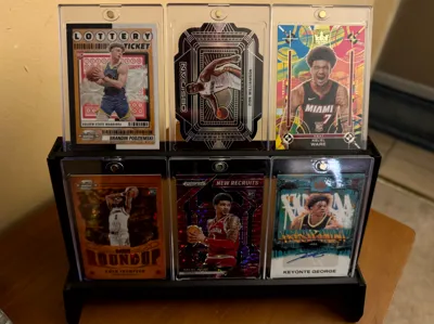 Magnetic One Touch Stadium Case Display - 6 Cards