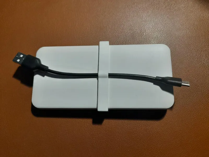 USB Cable Management Clip TRONIC Power Bank (Lidl)