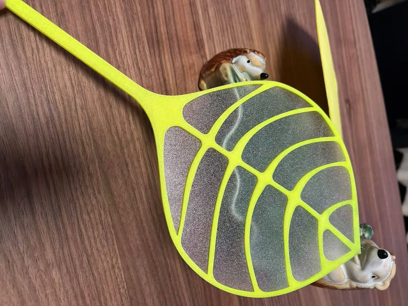 Güzel ve pratik bir yaprak yaprağı ven fanı!