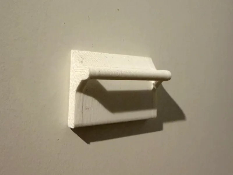 binder clip hanger