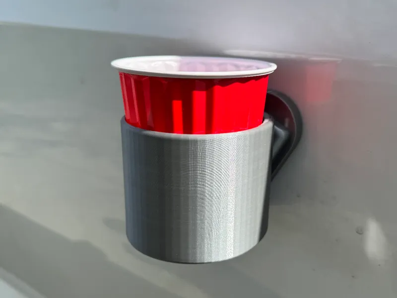 Magnetic Cupholder drinks Red cups smaller drinks