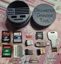 Boîte de rangement pour cartes SD, microSD et clés USB — photo 6