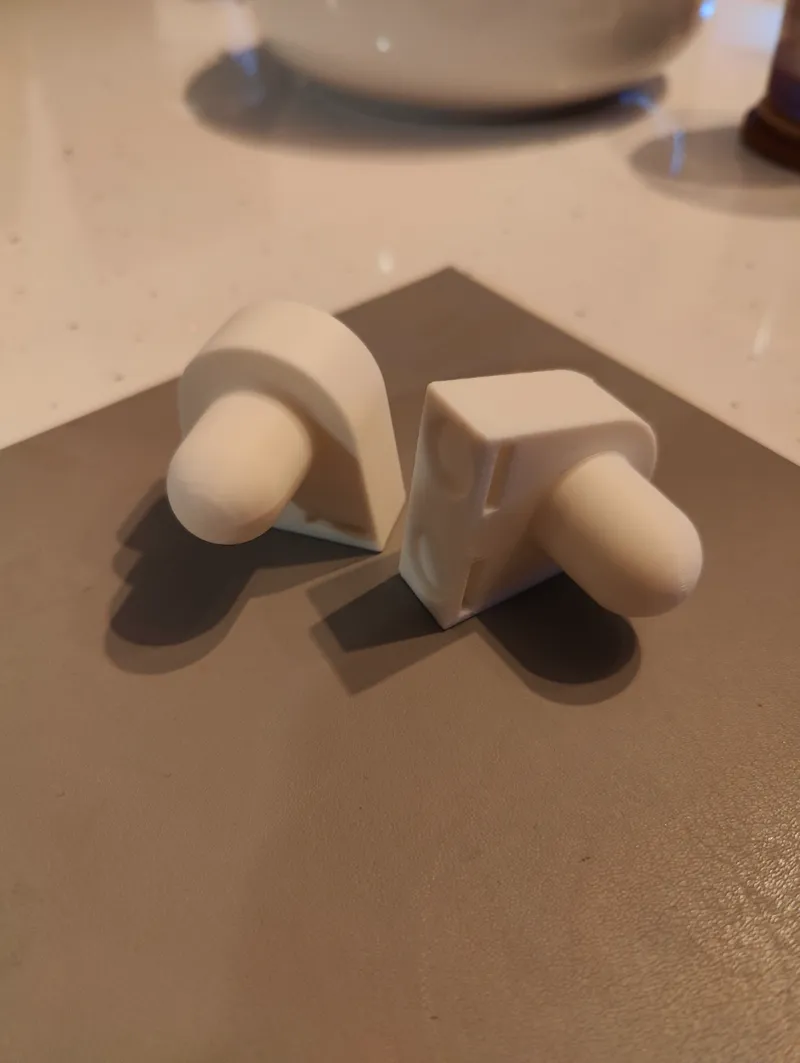 Magnetic Roll Holder