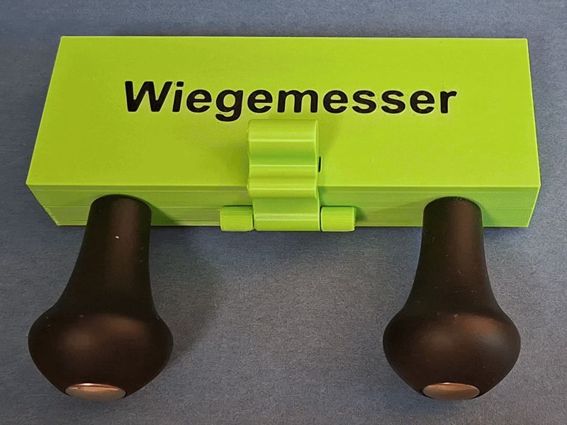 Box for cradle knifes / Wiegemesser-Box