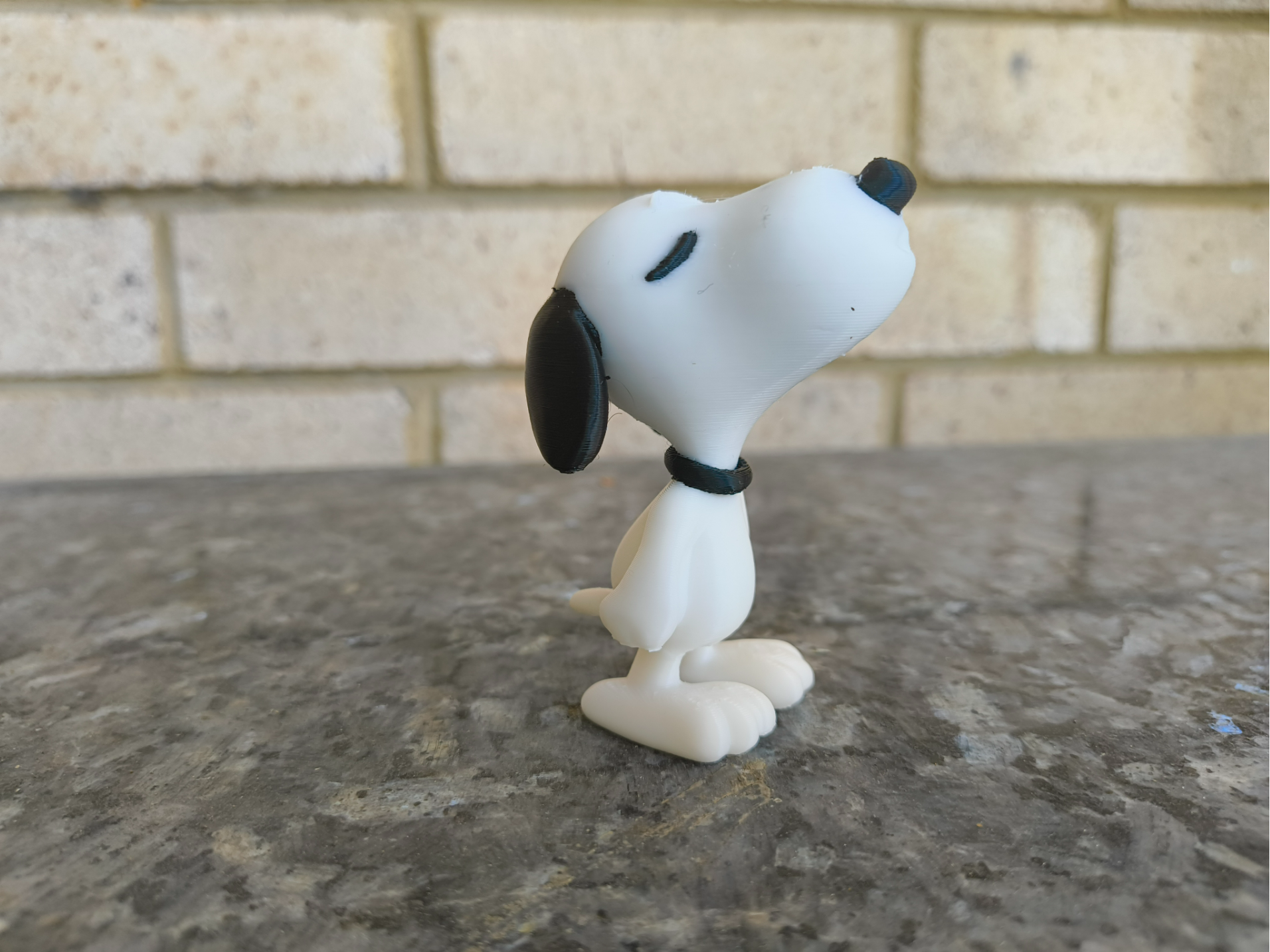 Snoopy Kissing - A Heartfelt Miniature Scene AMS