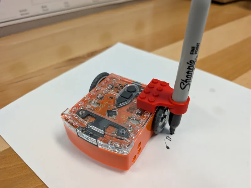 Edison robot EdSketch for Sharpie
