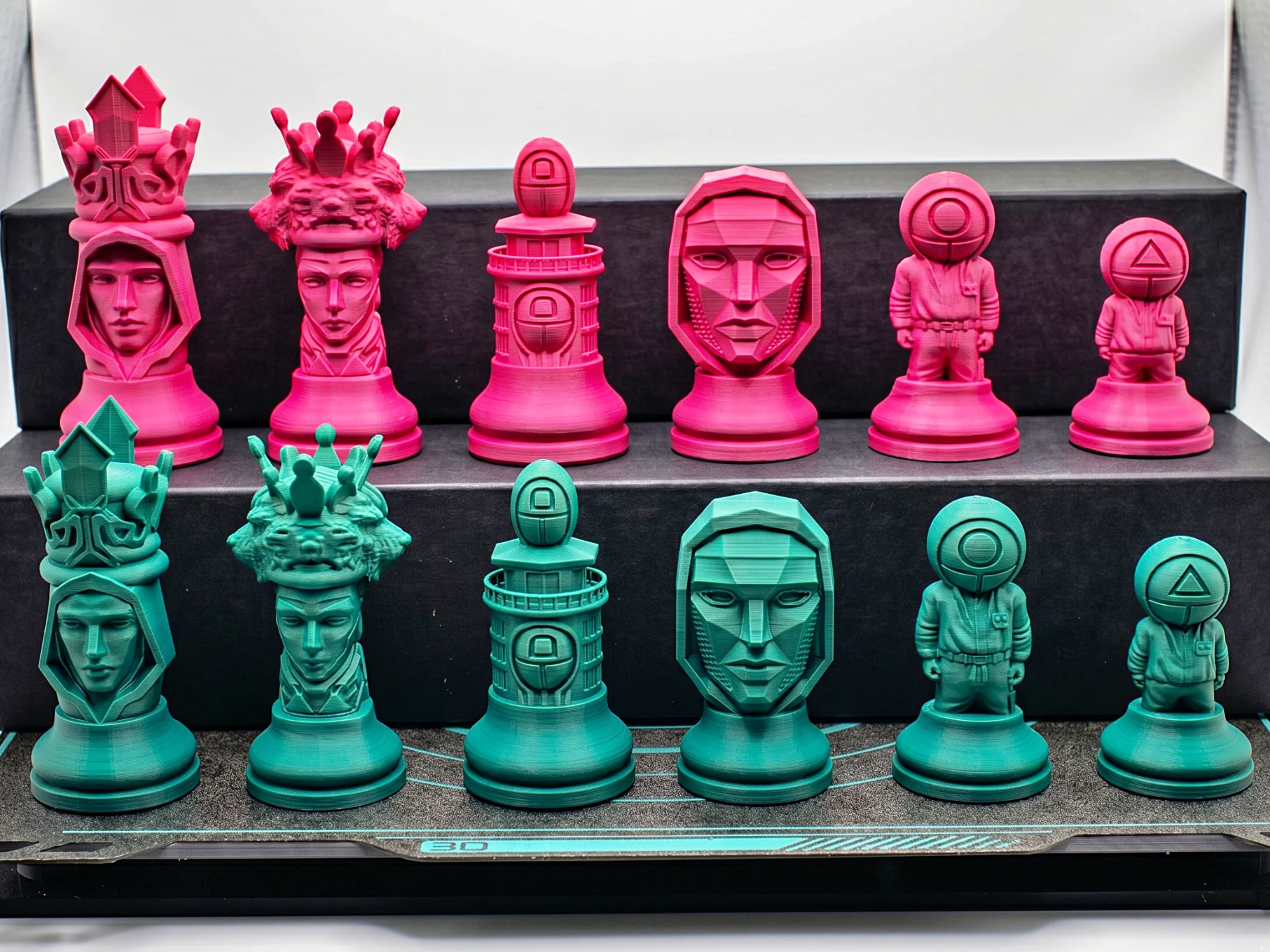 Squid Game Chess Set | Symbolic Arena Character