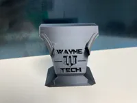 Présentoir Wayne Tech pour batarangs — photo 1