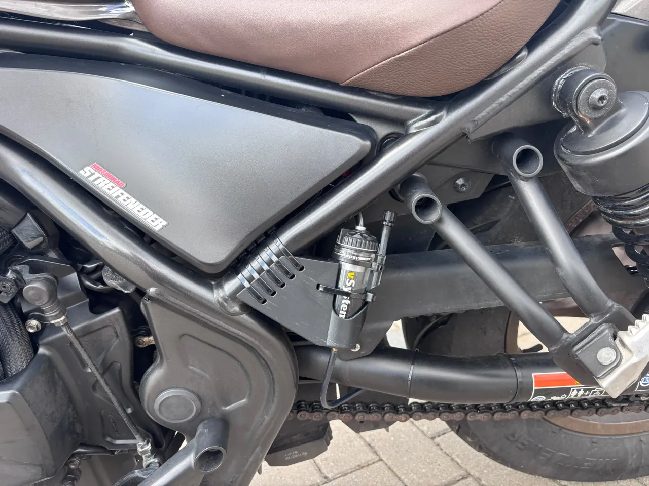 Halter Scottoiler V-System – Honda CMX500 Rebel view 2