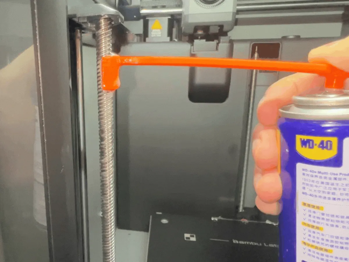 Z-Axis Lead Screw Cleaning & Lubrication Nozzle view 2