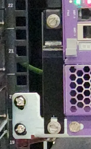 1/3 RU Rack adapter, 23" to 19"