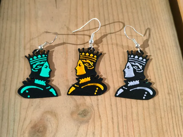 Like a Queen - earrings