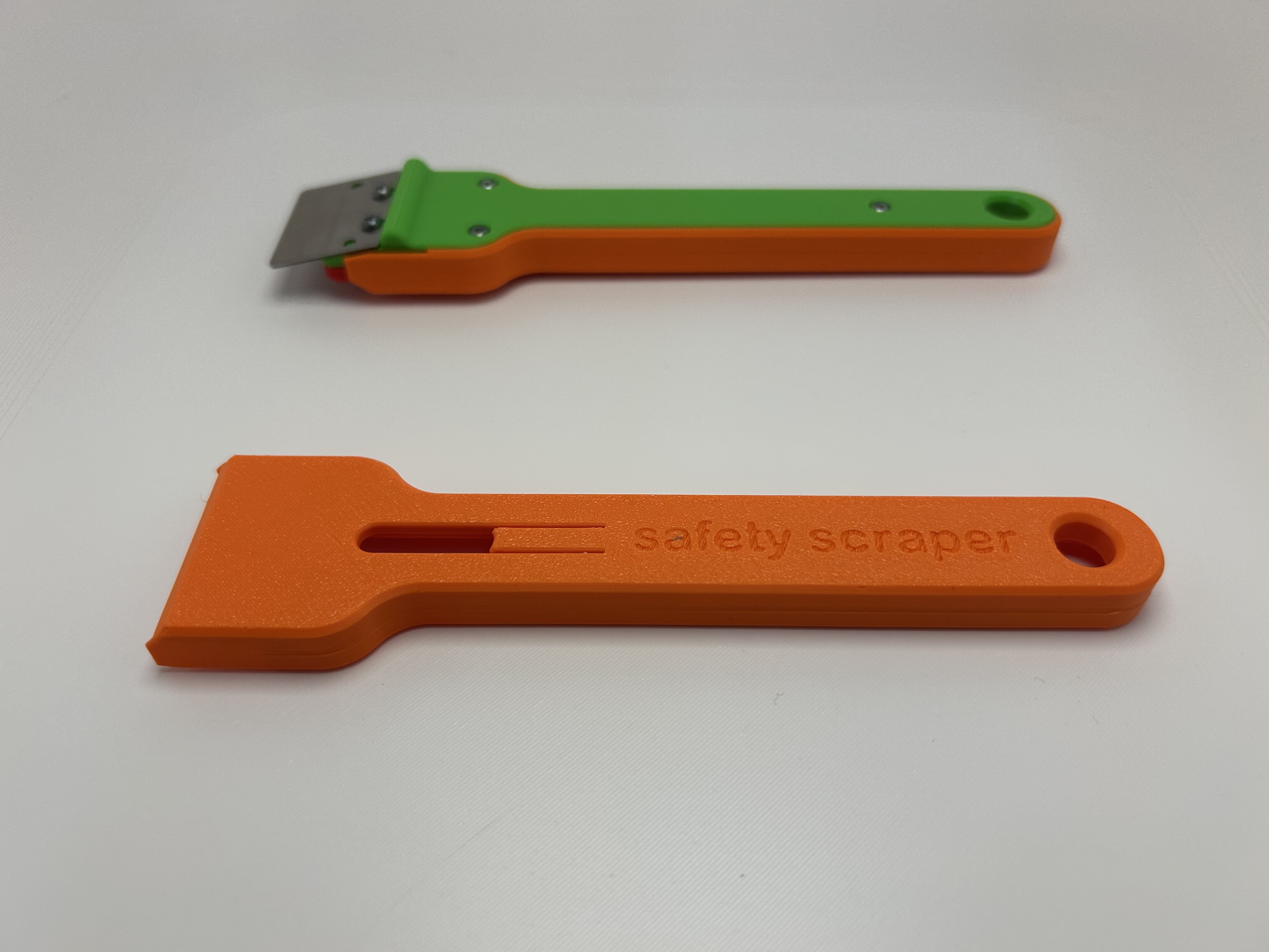 Miniatura 2 do modelo 3D safety scraper