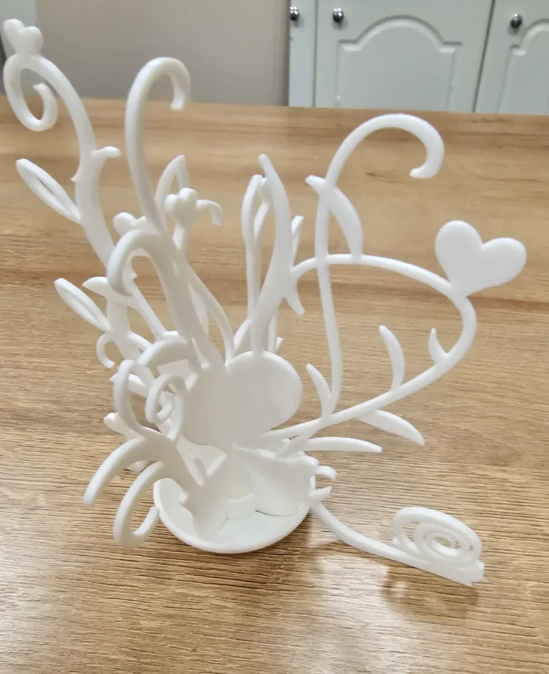 Heart tree table decoration