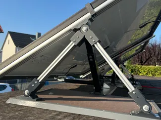 1-axis Solartracker with 2040 and IKEA Kvartal
