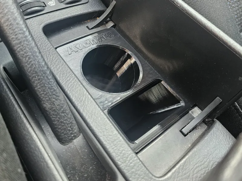 Toyota Avensis T25 Cup Holder