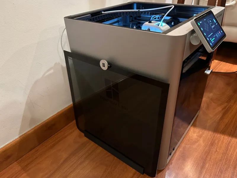Top glass holder