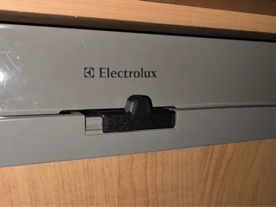 Caravan Refrigerator Latch (Replacement Part)