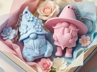 Cute Gnome Couple Keychain Mothers Day Gift 3MF