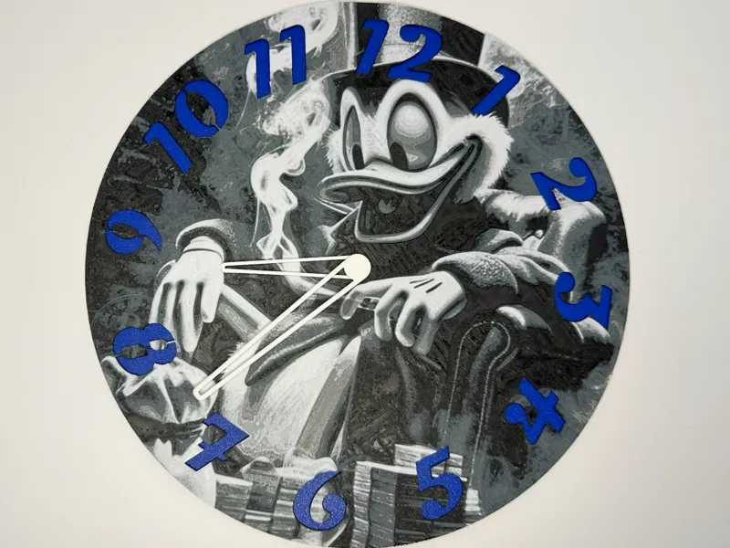 Scrooge McDuck HueForge Clock