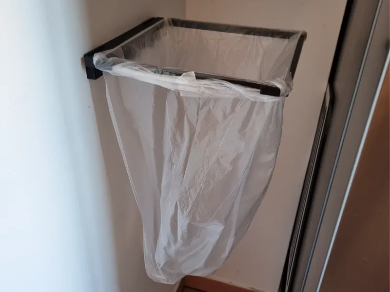 Garbage Bag Wallmount