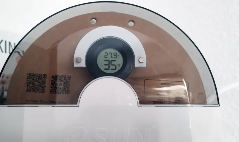 Humidity sensor holder