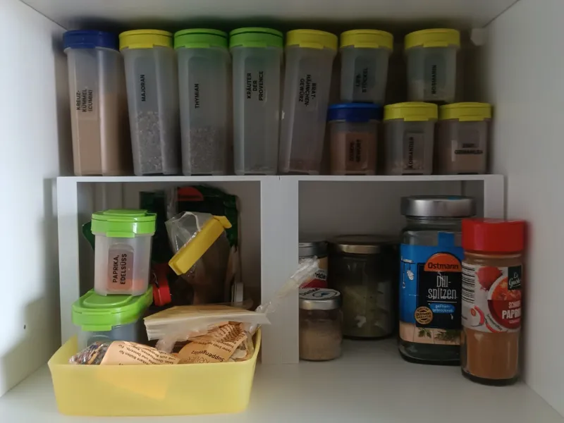 Erhöhung für verpackte Küchenkräuter