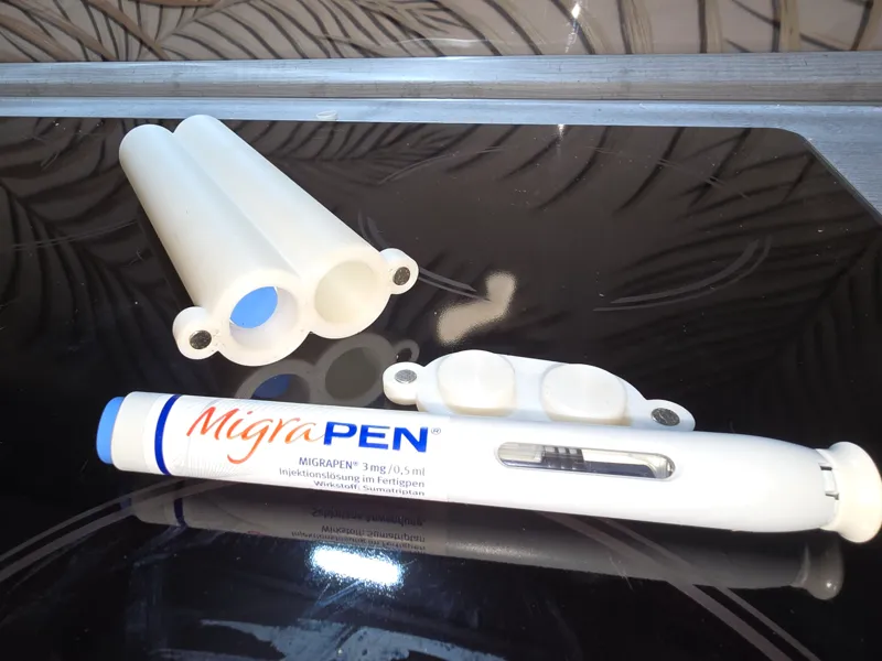 Schutzhülle für Spritzen mit Magnet Deckel