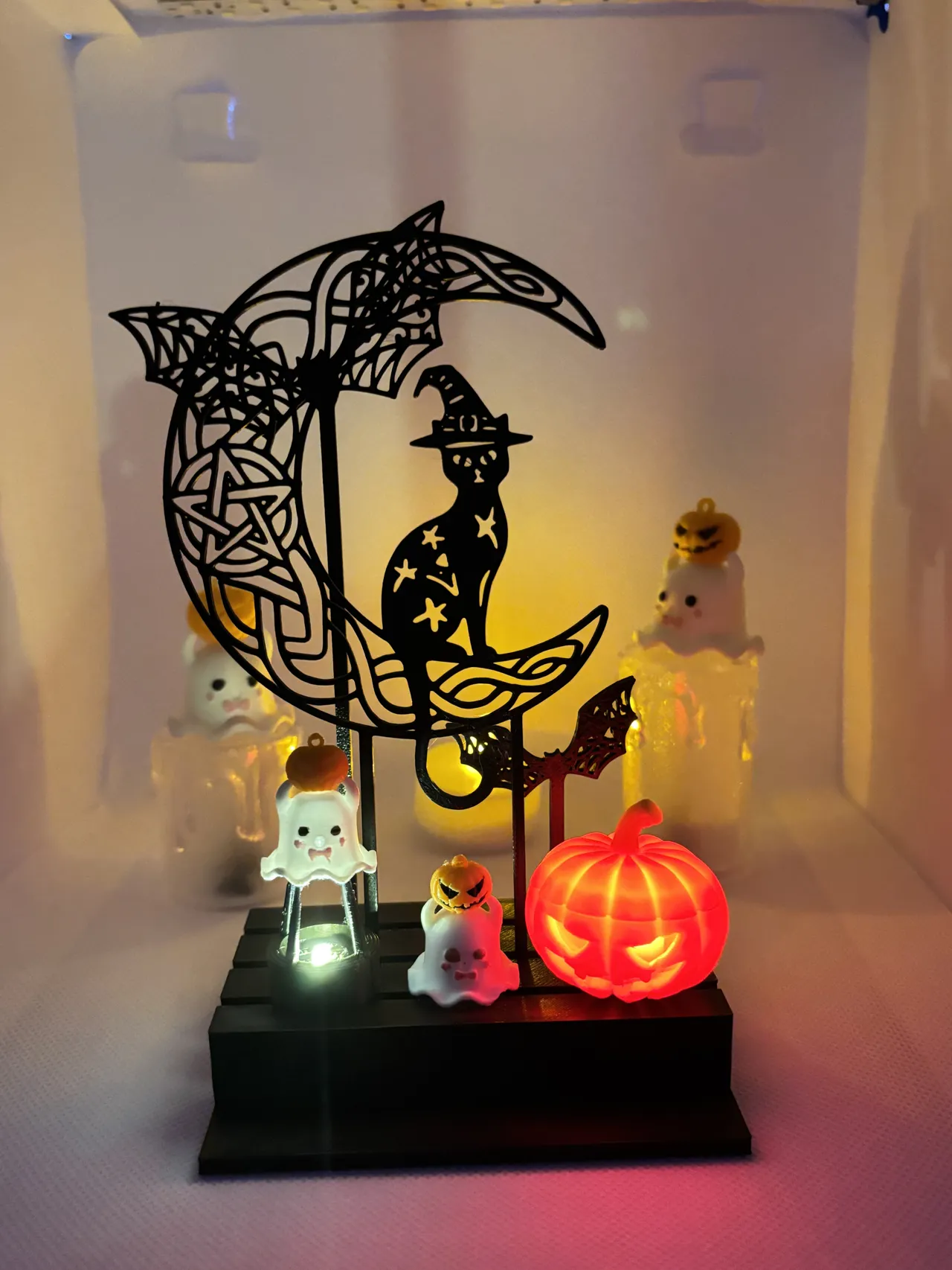 Moonlit Magic Cat Stand / earring stand view 4