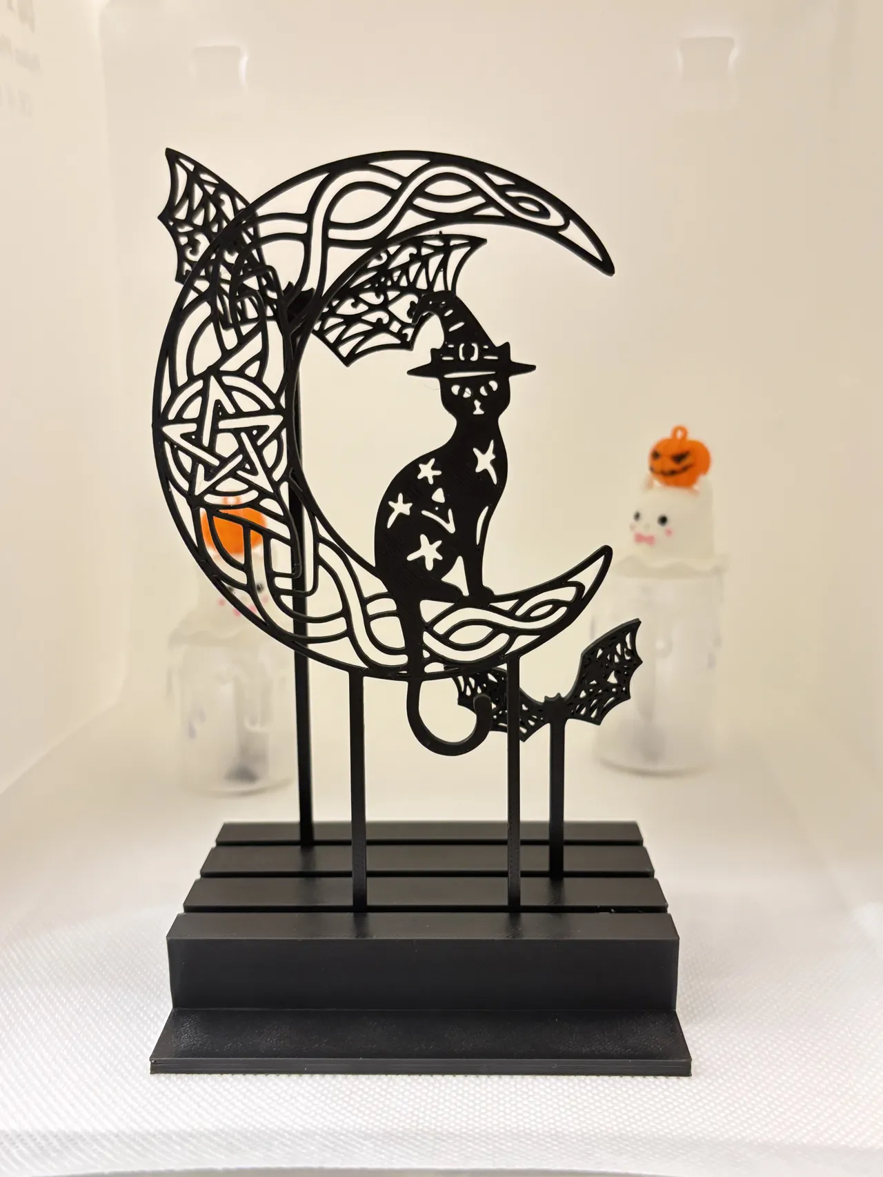 Moonlit Magic Cat Stand / earring stand view 2