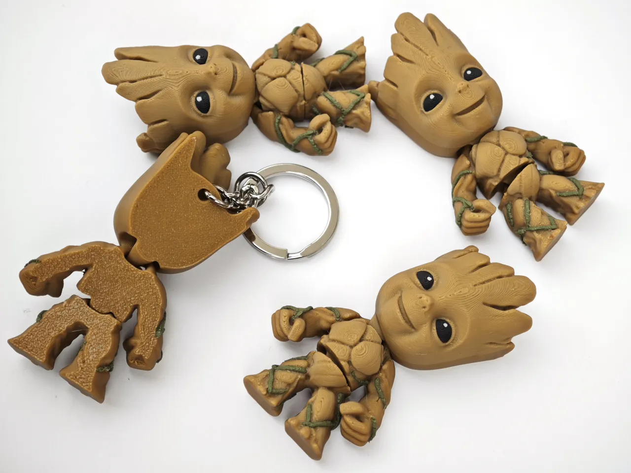 Groot Mini Flexi Keychain view 3